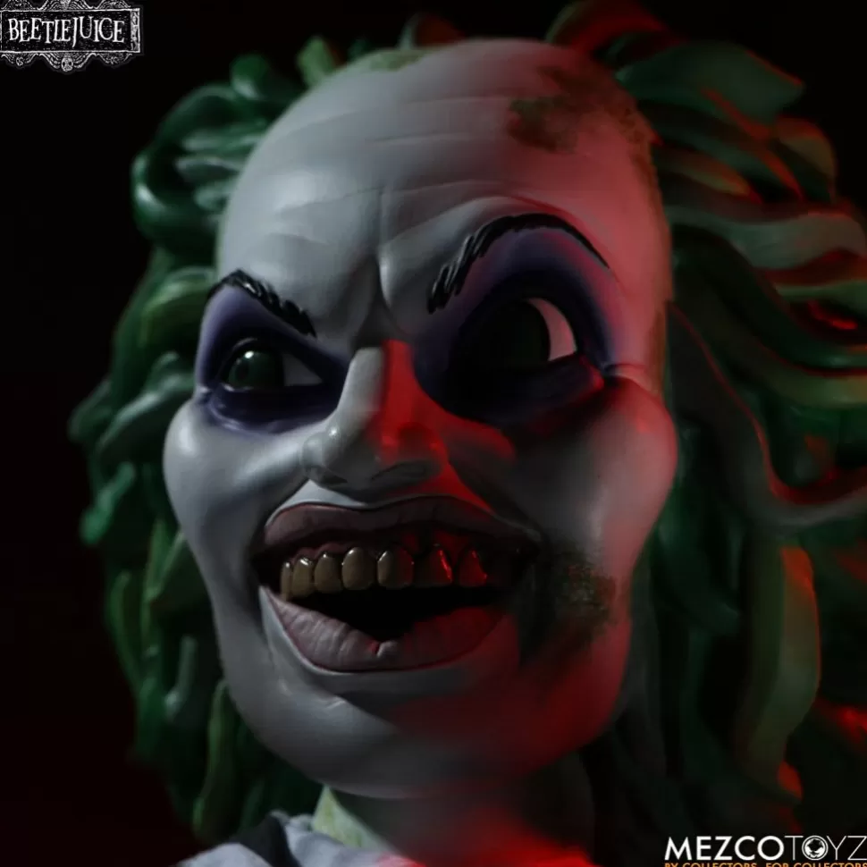 Mezco Toyz 15" Mega Scale Beetlejuice* Mds Figures