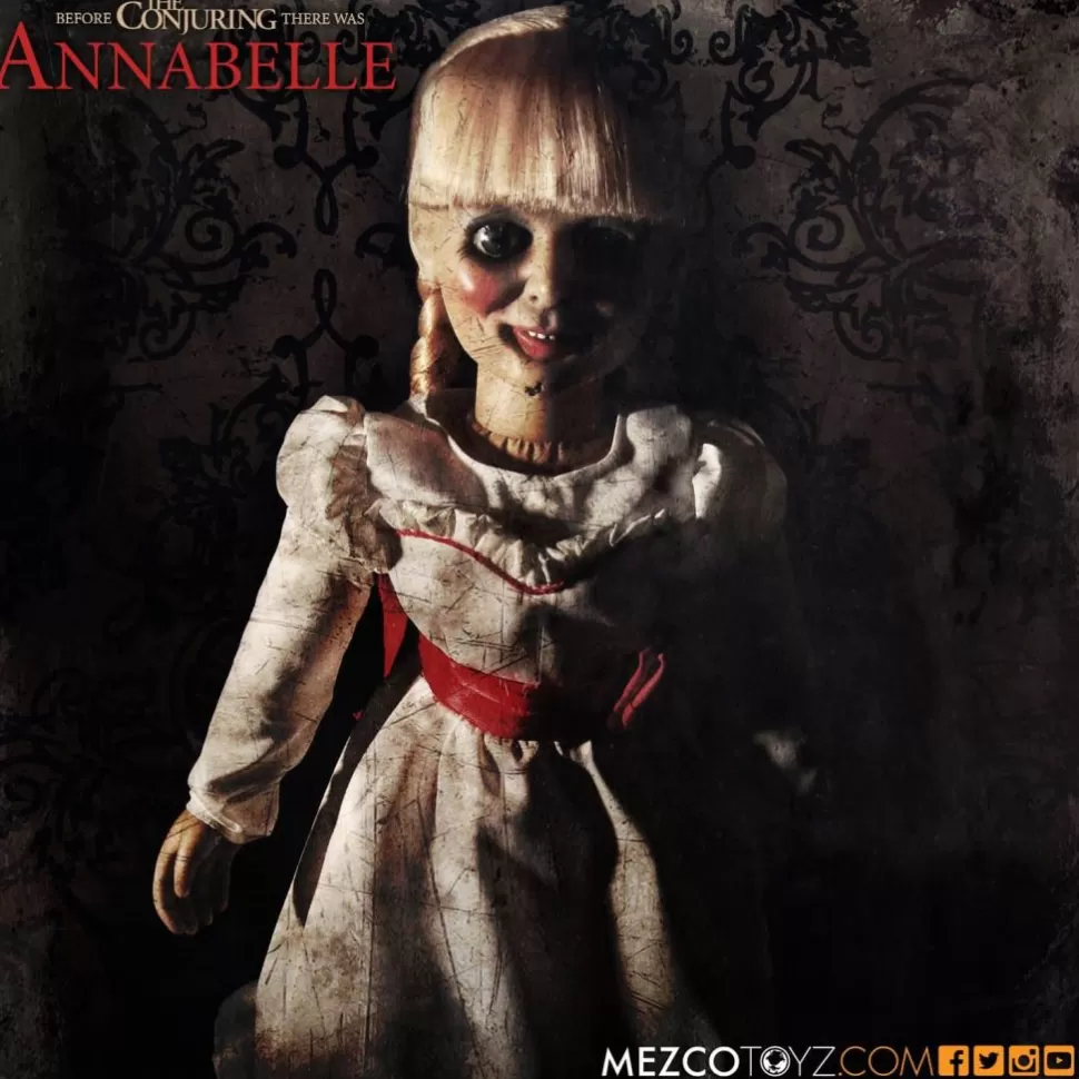 Mezco Toyz Annabelle Doll* Dolls