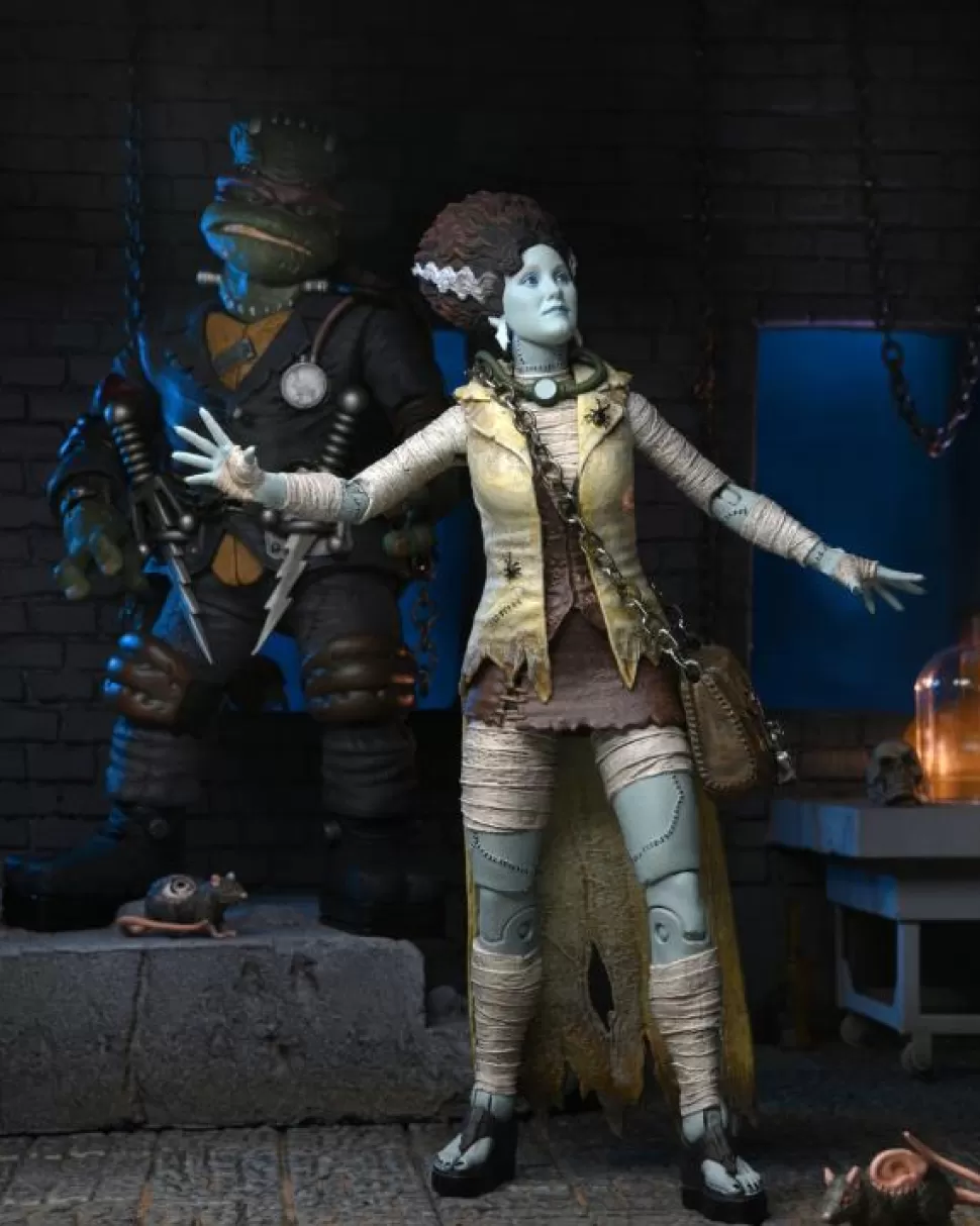 NECA April O'Neil Bride Of Frankenstein Figure - Universal Monsters X Teenage Mutant Ninja Turtles* Ultimates