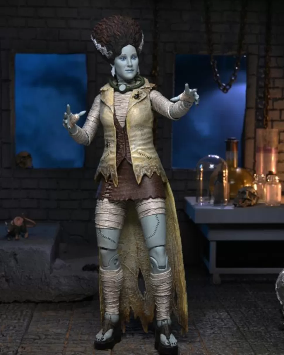 NECA April O'Neil Bride Of Frankenstein Figure - Universal Monsters X Teenage Mutant Ninja Turtles* Action Figures