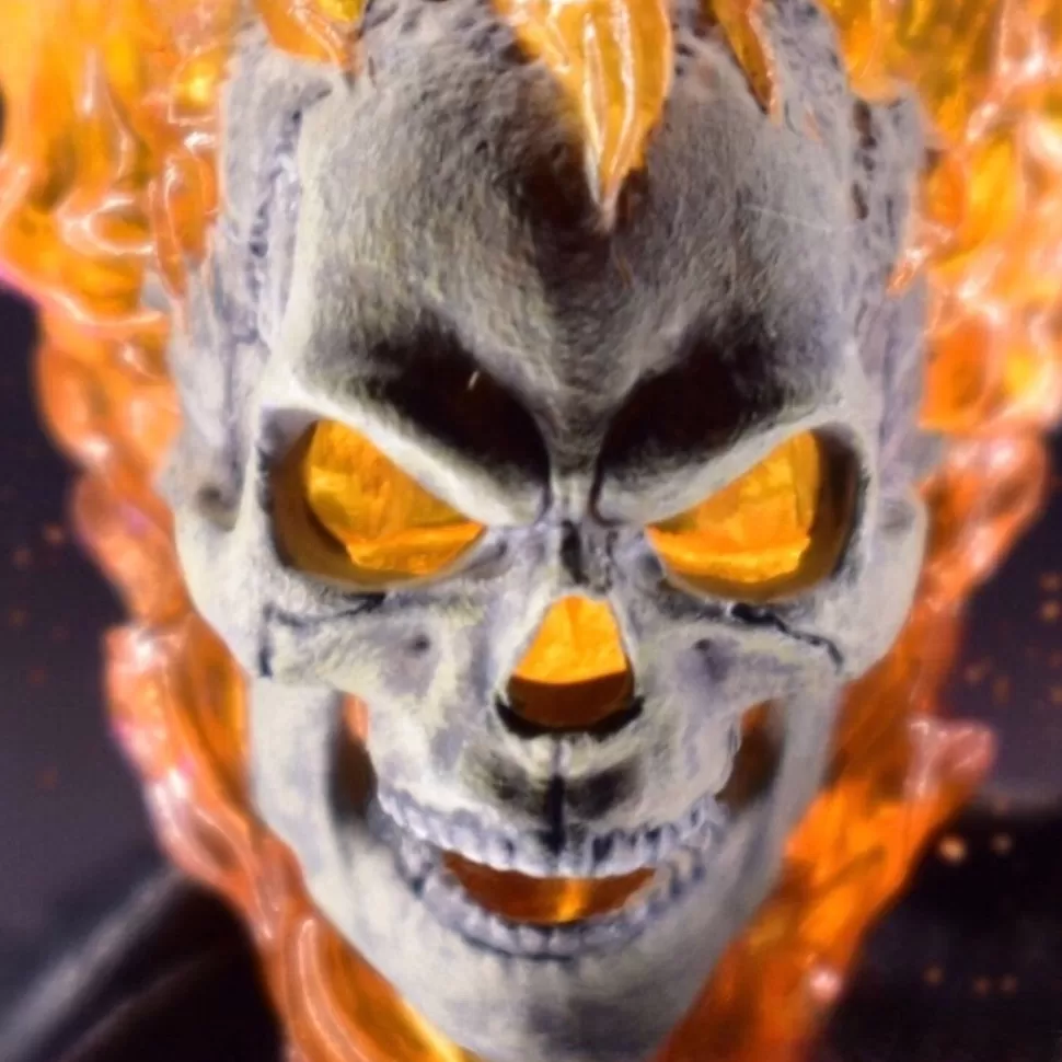 Mezco Toyz Ghost Rider & Hell Cycle Set* Action Figures