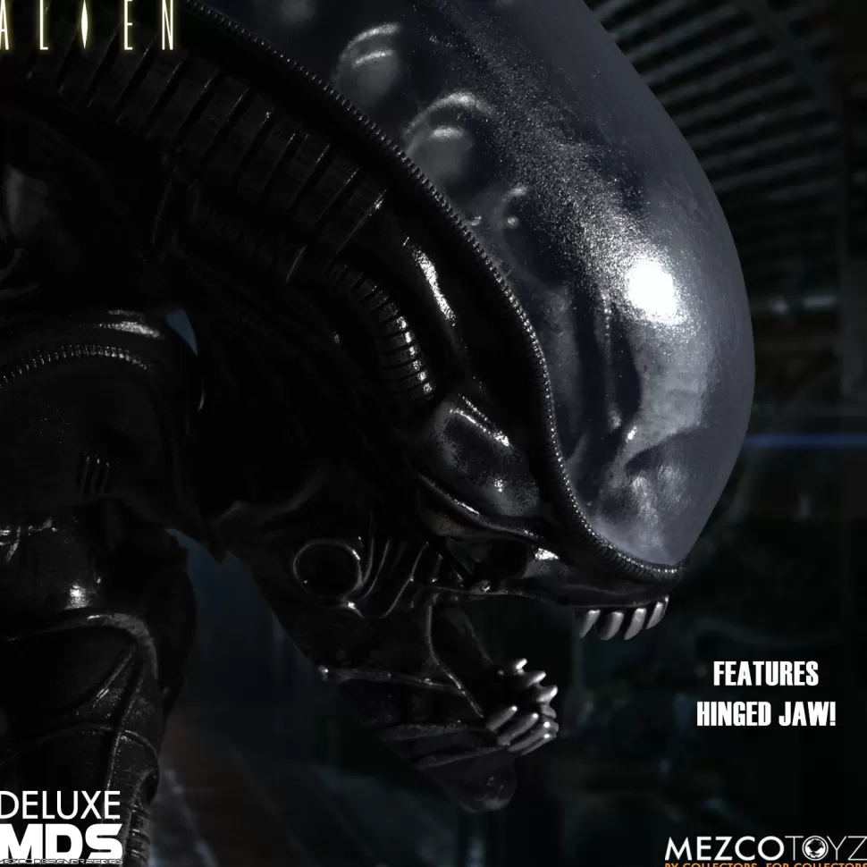 Mezco Toyz Mezco Designer Series - Deluxe Alien* Action Figures