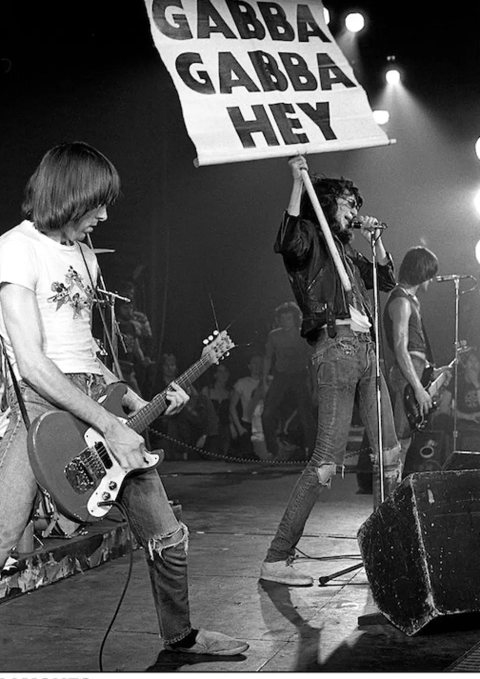 Posters Wholesale The Ramones (Eu) Gabba Gabba Hey 1977 Poster* Artwork