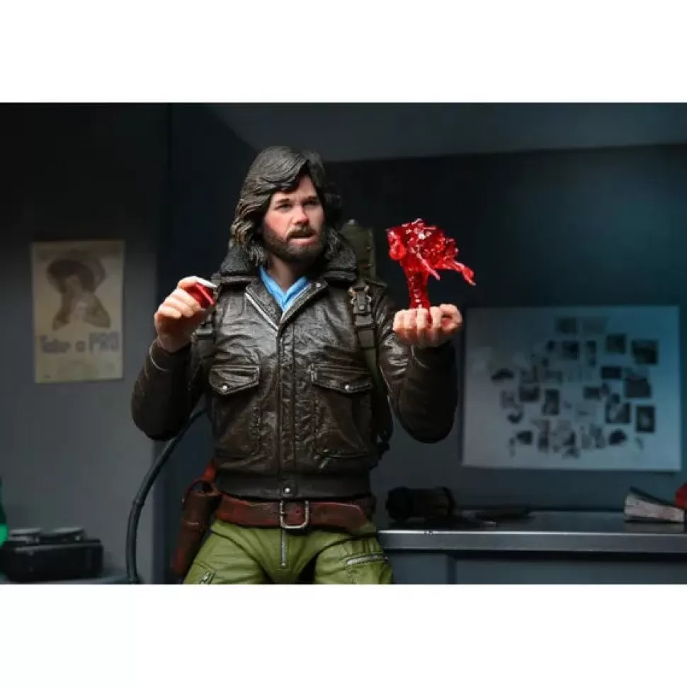 Neca The Thing Ultimate Macready V2 (Station Survival) 7-Inch Scale Action Figure* Ultimates